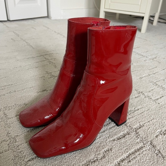 Jeffrey Campbell Booties - Picture 1 of 4
